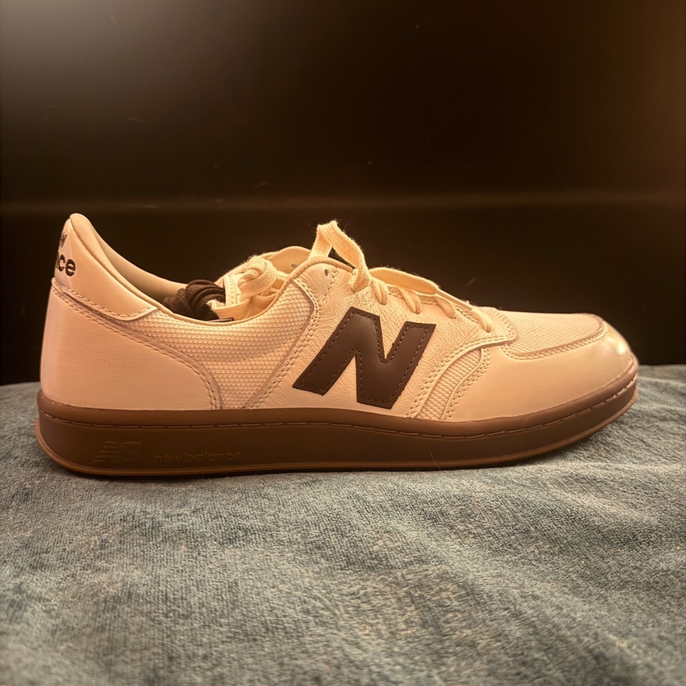 New Balance T500 Beige and Dark Brown Sneakers